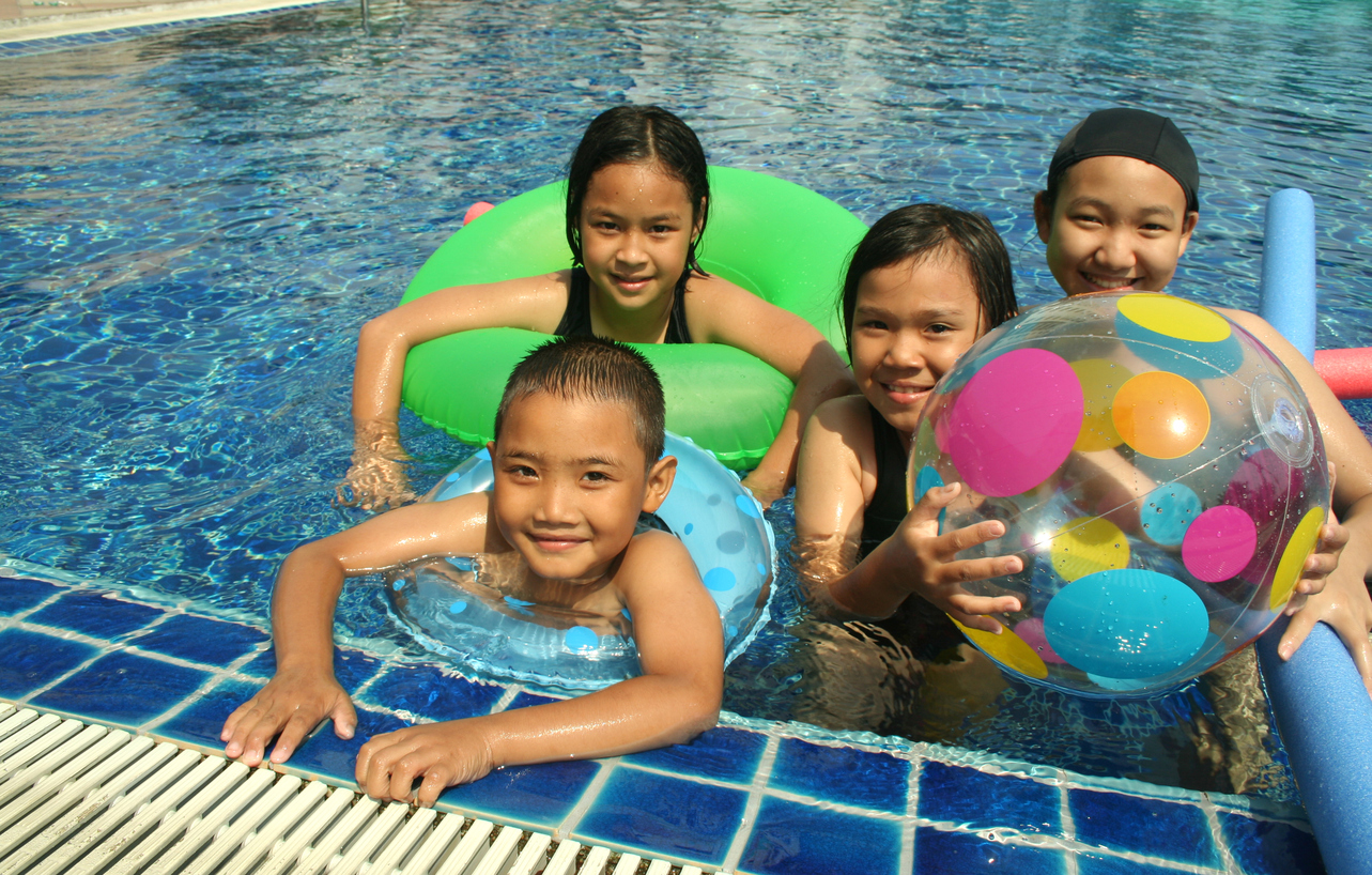 How Can I Make My Pool And Spa Area Safer? - Beenke